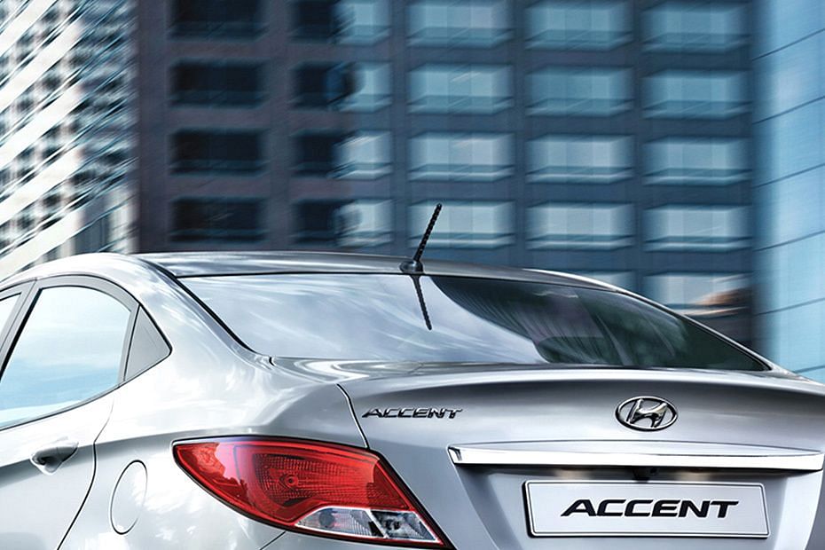 Accent (2012-2021) Roof Antenna Accent (2012-2021) Roof Antenna