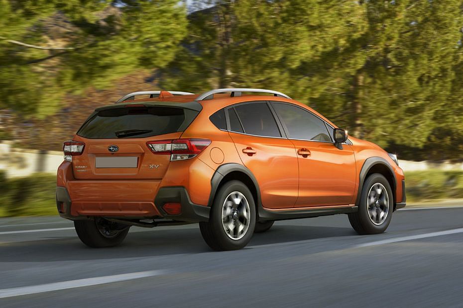 XV (2012-2021) Rear angle view XV (2012-2021) Rear angle view