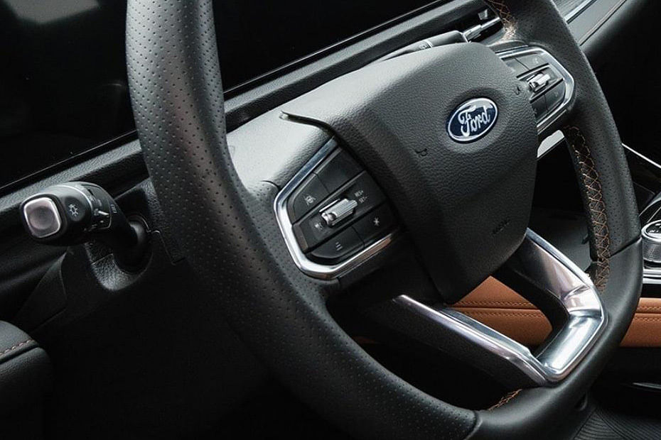 فورد تيريتوري 2026 Multi Function Steering فورد تيريتوري 2026 Multi Function Steering