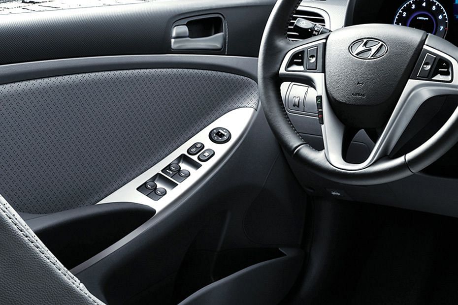 Hyundai Accent (2012-2021) Drivers Side In Side Door Controls Hyundai Accent (2012-2021) Drivers Side In Side Door Controls