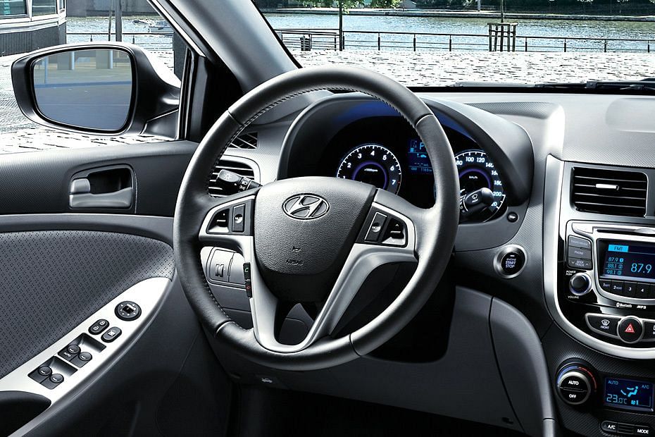 Hyundai Accent (2012-2021) Steering Wheel Hyundai Accent (2012-2021) Steering Wheel