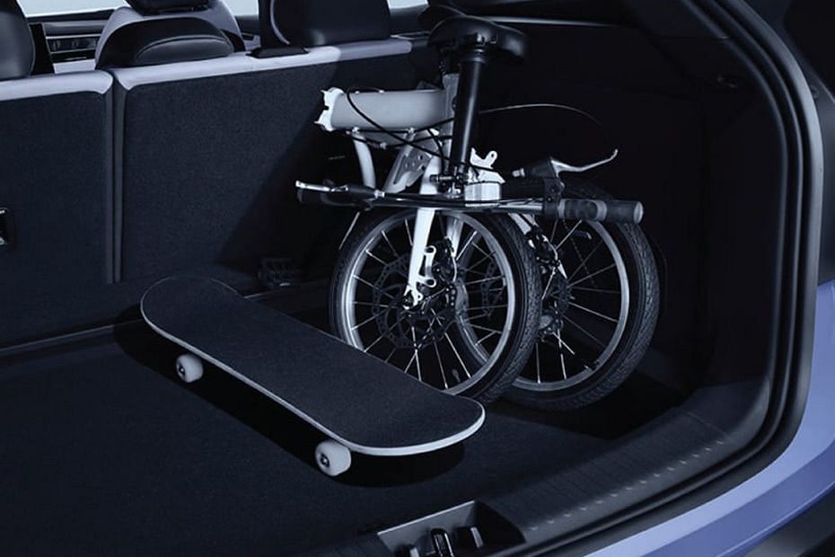 Storage Closer View of Geely STARRAY Storage Closer View of Geely STARRAY