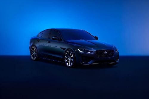 جاكوار XE